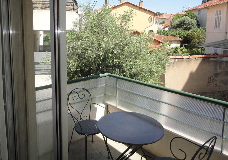 Lamartine ,location au centre ville de saint Raphael